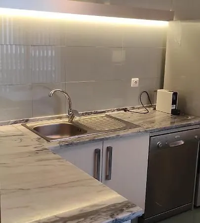 Vacations - Self-catering Apartment *